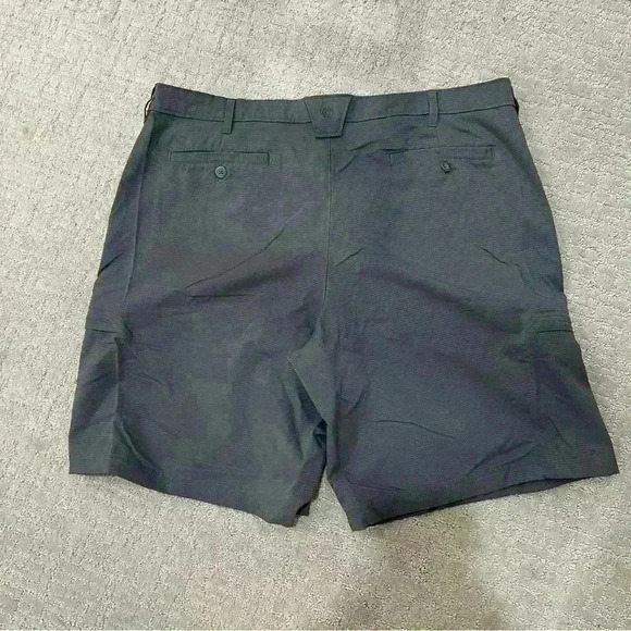 Lot of 3 pair of men’s golf shorts, Champion, Nicklaus, Goodfellow, size 40 - Picture 6 of 9